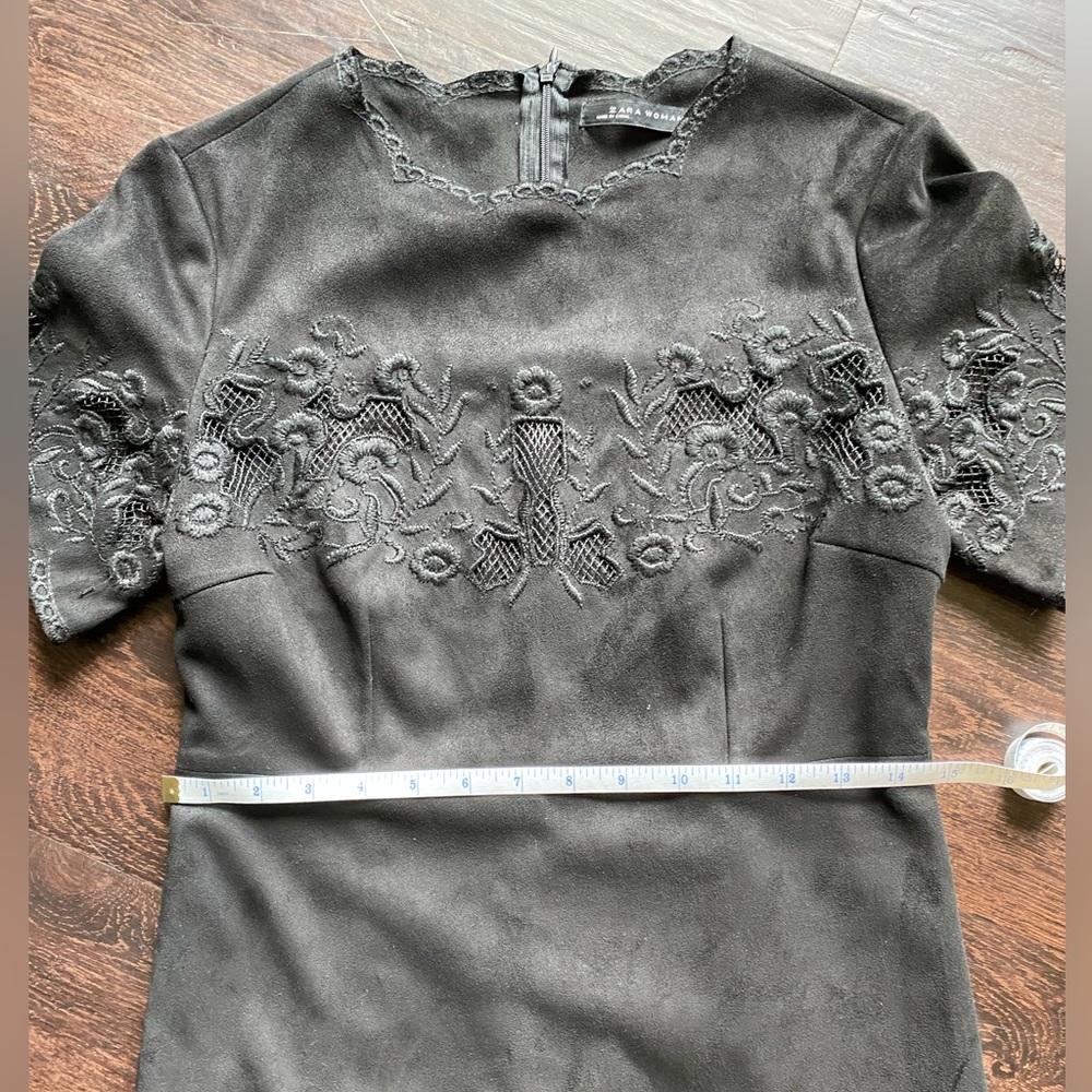 ZARA - Black floral embroidered suede effect dress w/scalloped hem Size:… - Picture 14 of 14